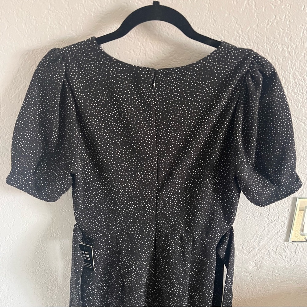 Black & White Polka Dot Front Tie Dress - Picture 4 of 6